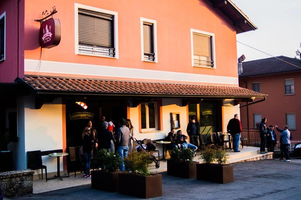 Locanda Della Pieve Tizzano Val Parma エクステリア 写真