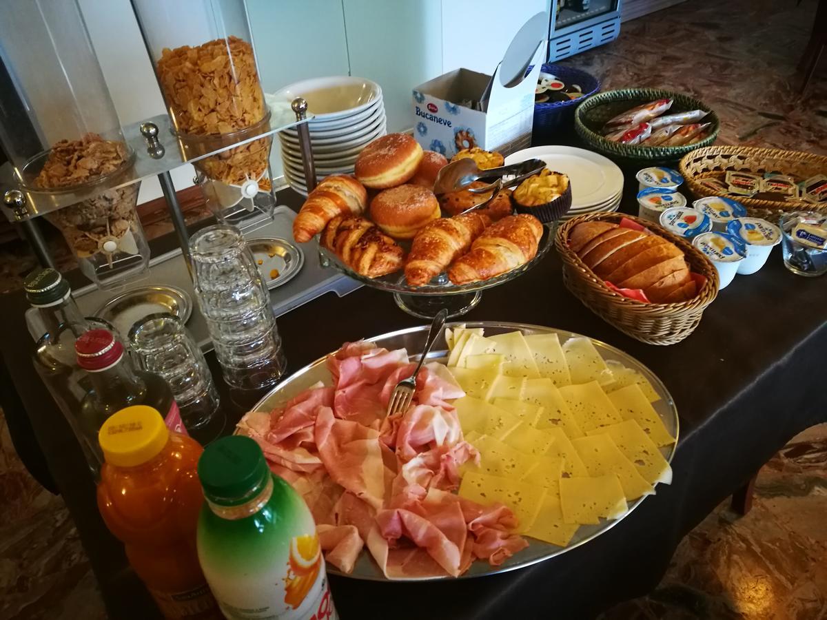 Locanda Della Pieve Tizzano Val Parma エクステリア 写真
